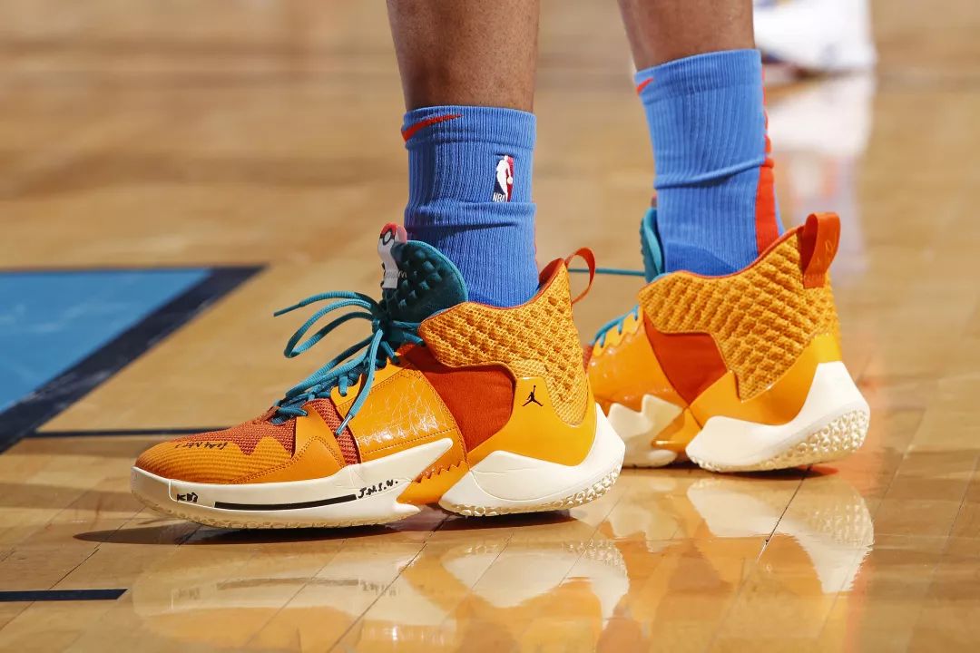 强锋线的红 强锋线的红